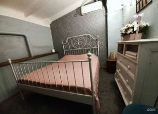 Гостиница Австерия Пермь Номер стандарт №6 с 1 двуспальной кроватью (без окна)-3